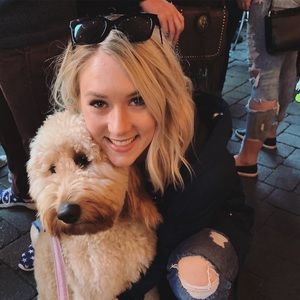 Meet your Posher, Laura